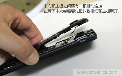 拆解4G新機(jī)索尼M35t:用料十足,易于維修