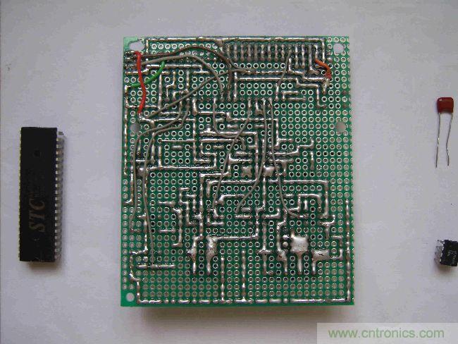 DIY集電容、電感和頻率為一體的測量儀器