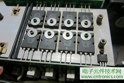 用料很給力！專業后級功放美國高峰FA1201拆解