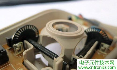 殿堂級機械鼠標(biāo)拆解：嘆精致做工！