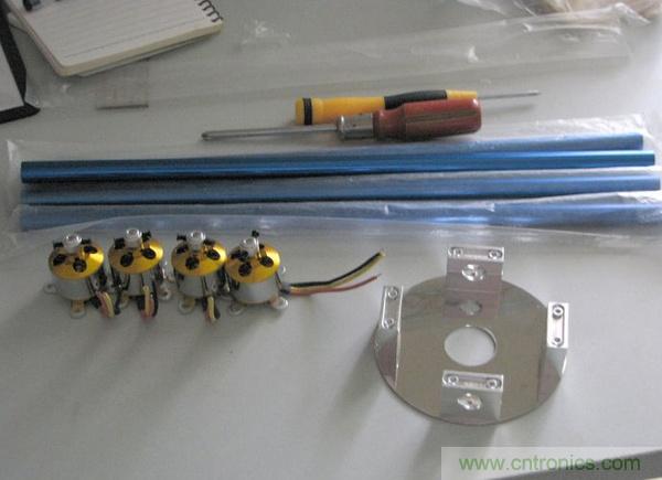 無人機(jī) DIY 制作全過程，酷得不要不要的！