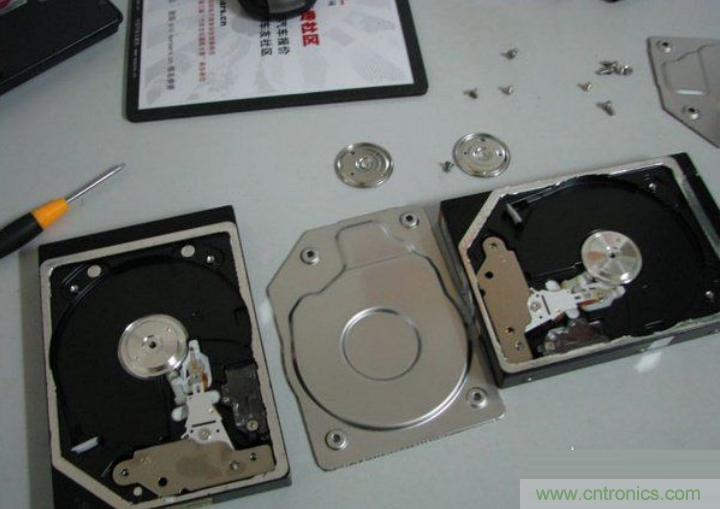 無人機(jī) DIY 制作全過程，酷得不要不要的！